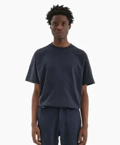 Flâneur Flaneur T-Shirt Korte Mouw Atelier Sleeve Amblem Donker Blauw*Heren T-Shirts