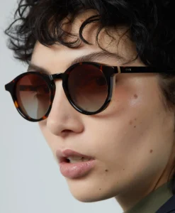 Komono Zonnebril Archie Tortoise Blonde Wing Beige*Heren Zonnebrillen