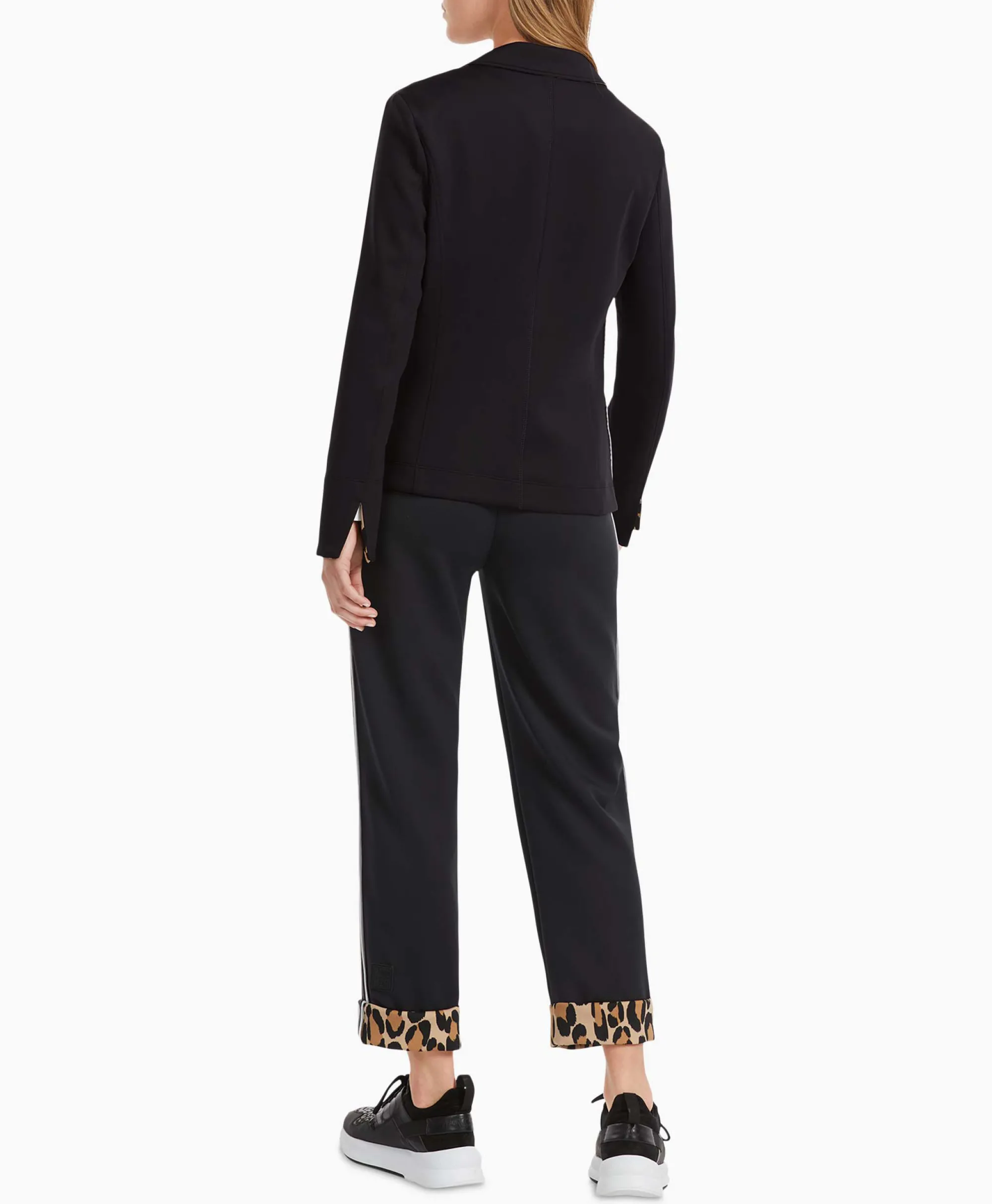 Marccain Sport Blazer Vs 34.12 J22 Zwart*Dames Blazers