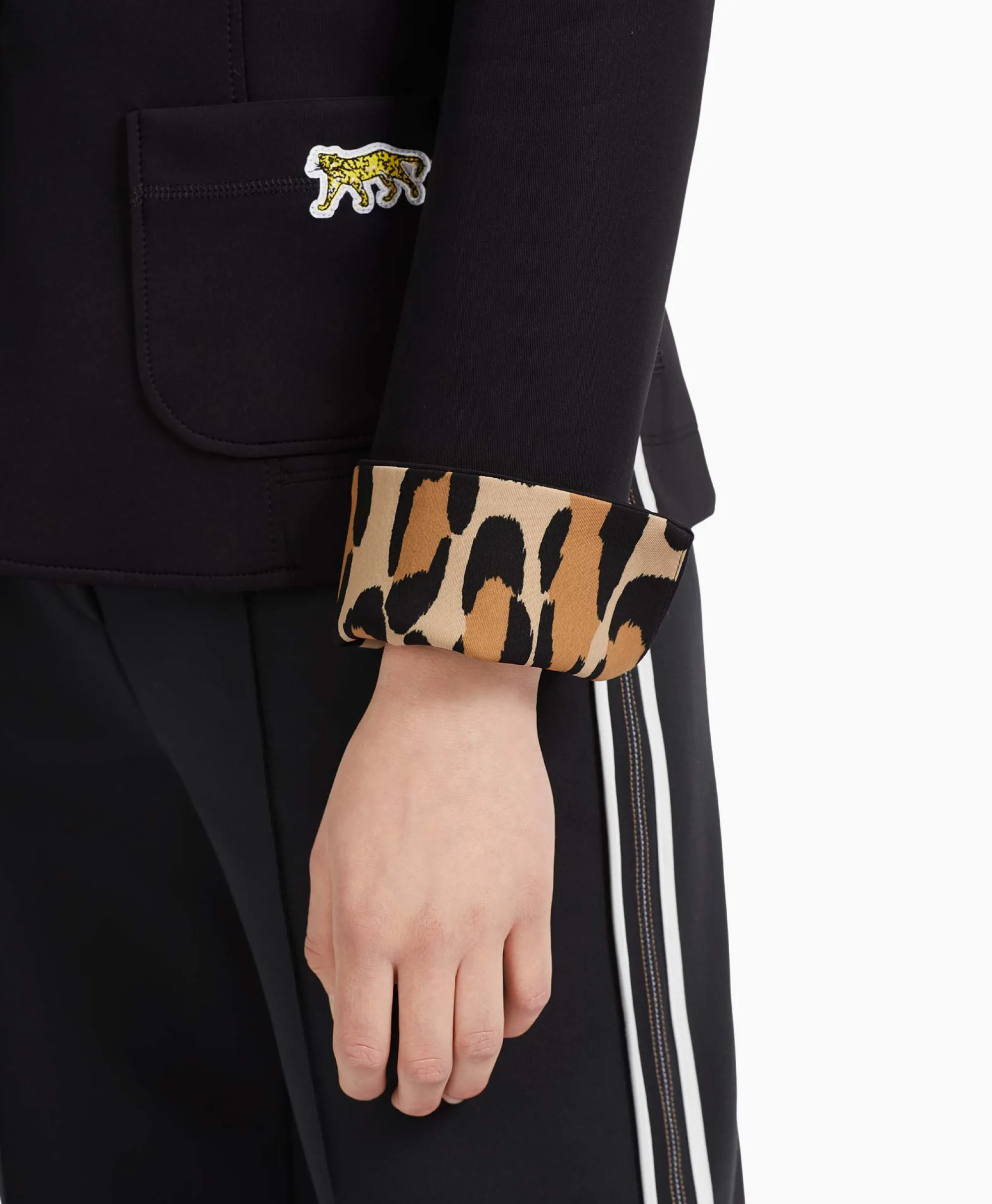 Marccain Sport Blazer Vs 34.12 J22 Zwart*Dames Blazers